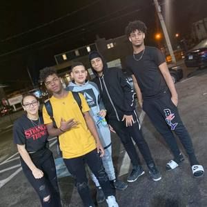 Meet your Posher, Anderson